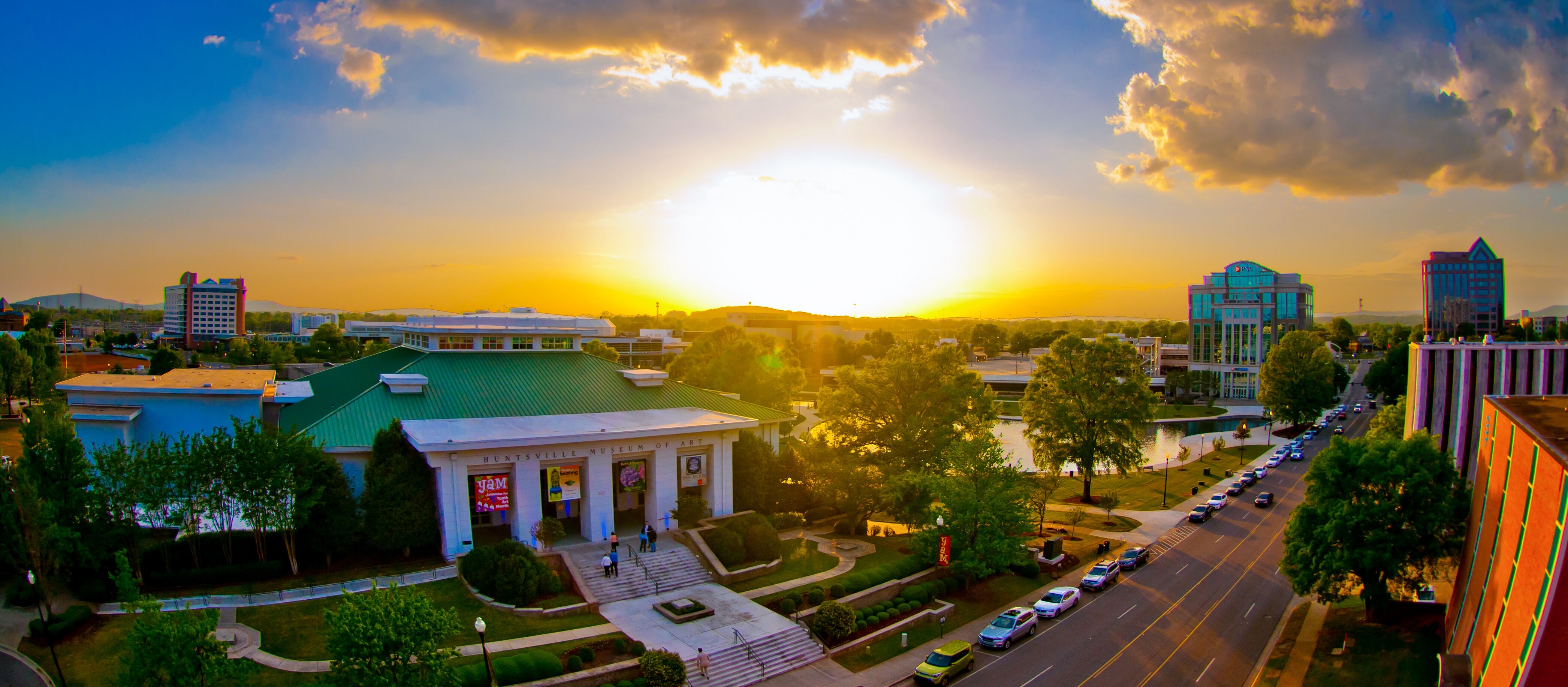 Blick auf das Museum of Art in Huntsville, Alabama