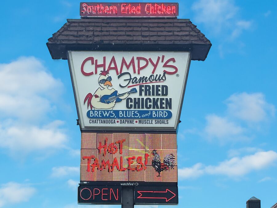 Leckeres Champy's Famous Fried Chicken