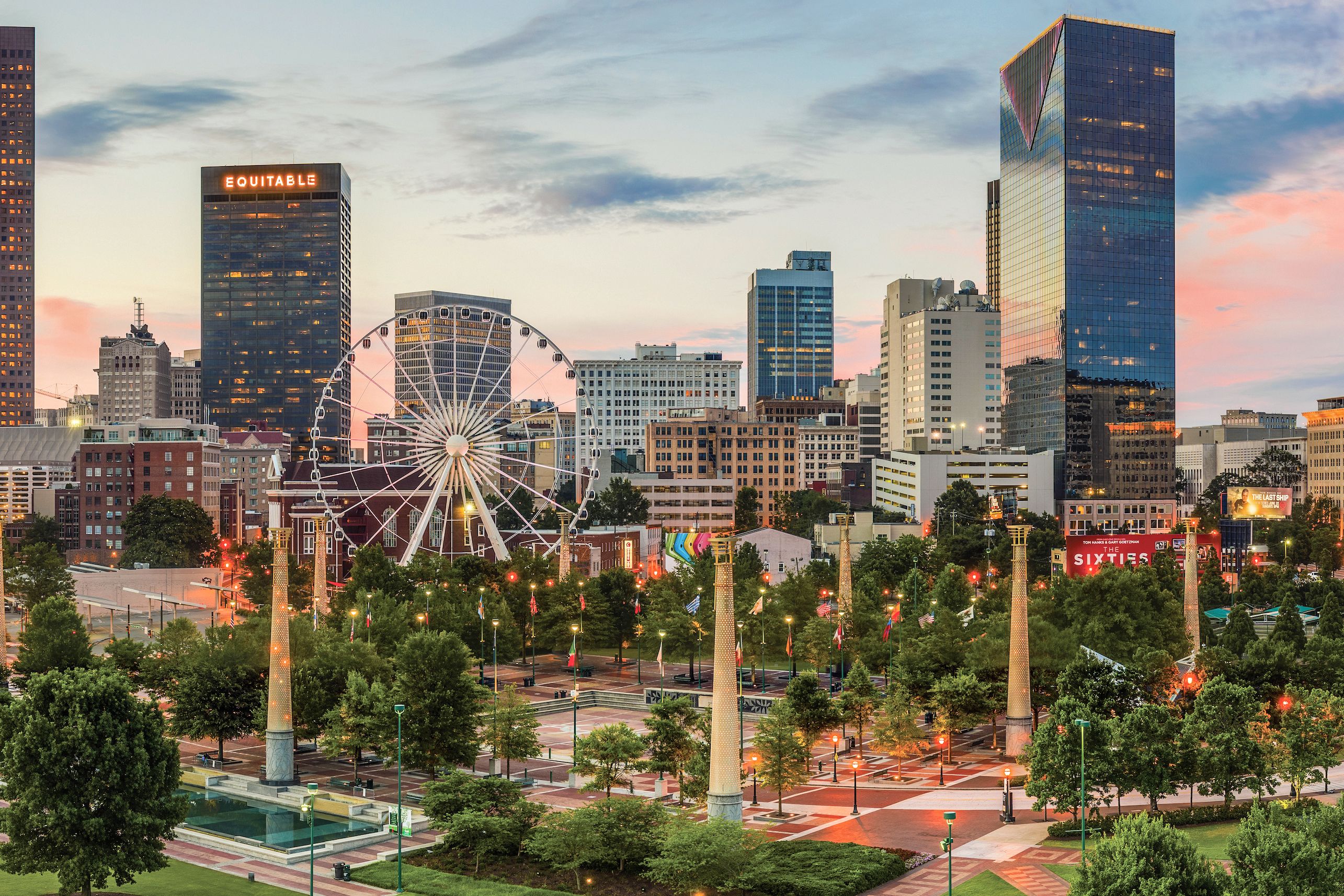 Der Centennial Olympic Park bei Sonnenuntergang in Atlanta