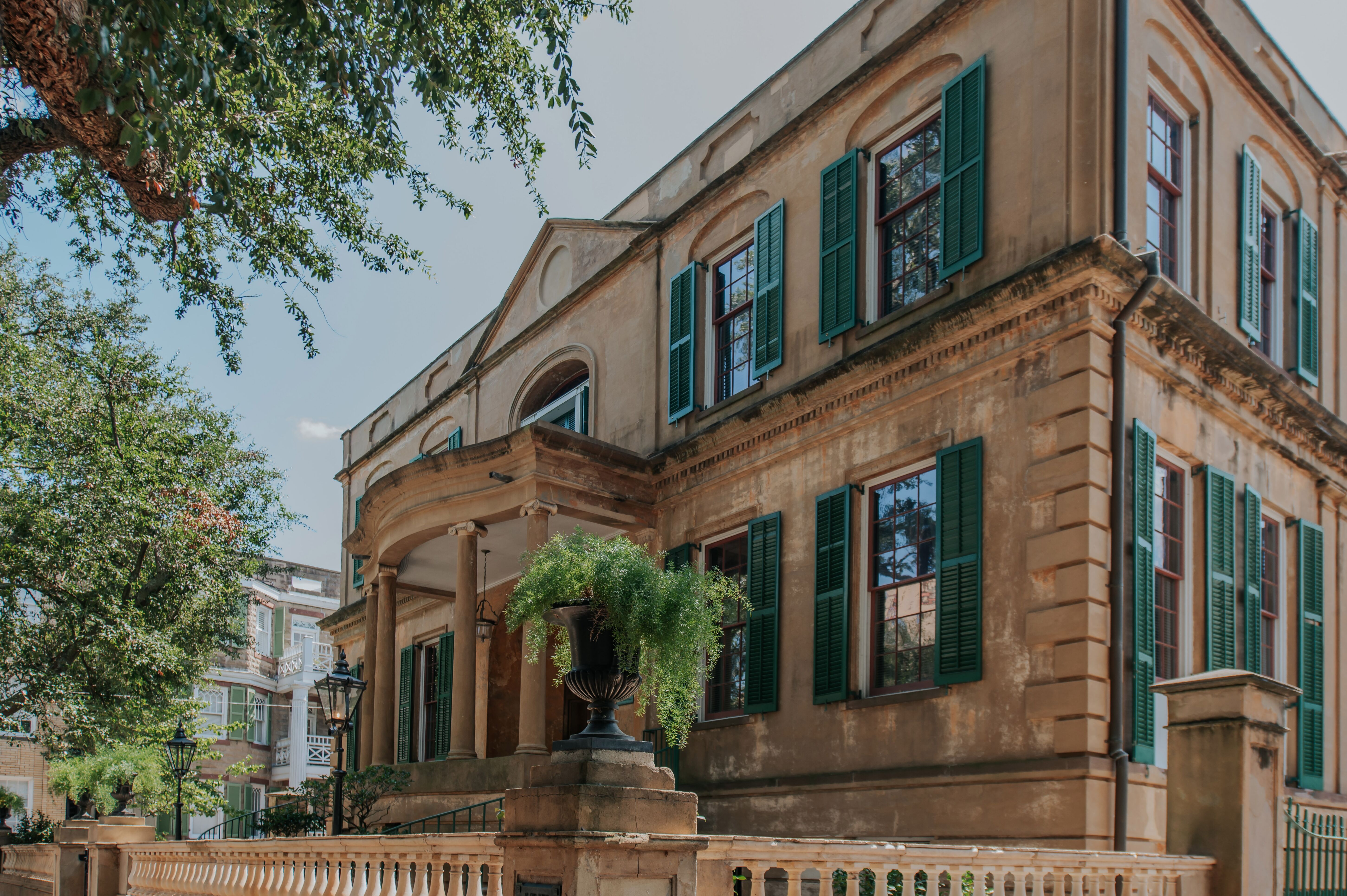 Owens-Thomas House & Slave Quarters in Savannah