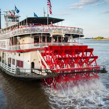 regionen/usa/suedstaaten/louisiana/new-orleans/raddampfer-natchez-mississippi.cr2719x2717-820x33 regionen/usa/suedstaaten/louisiana/new-orleans/raddampfer-natchez-mississippi.cr2719x2717-820x33