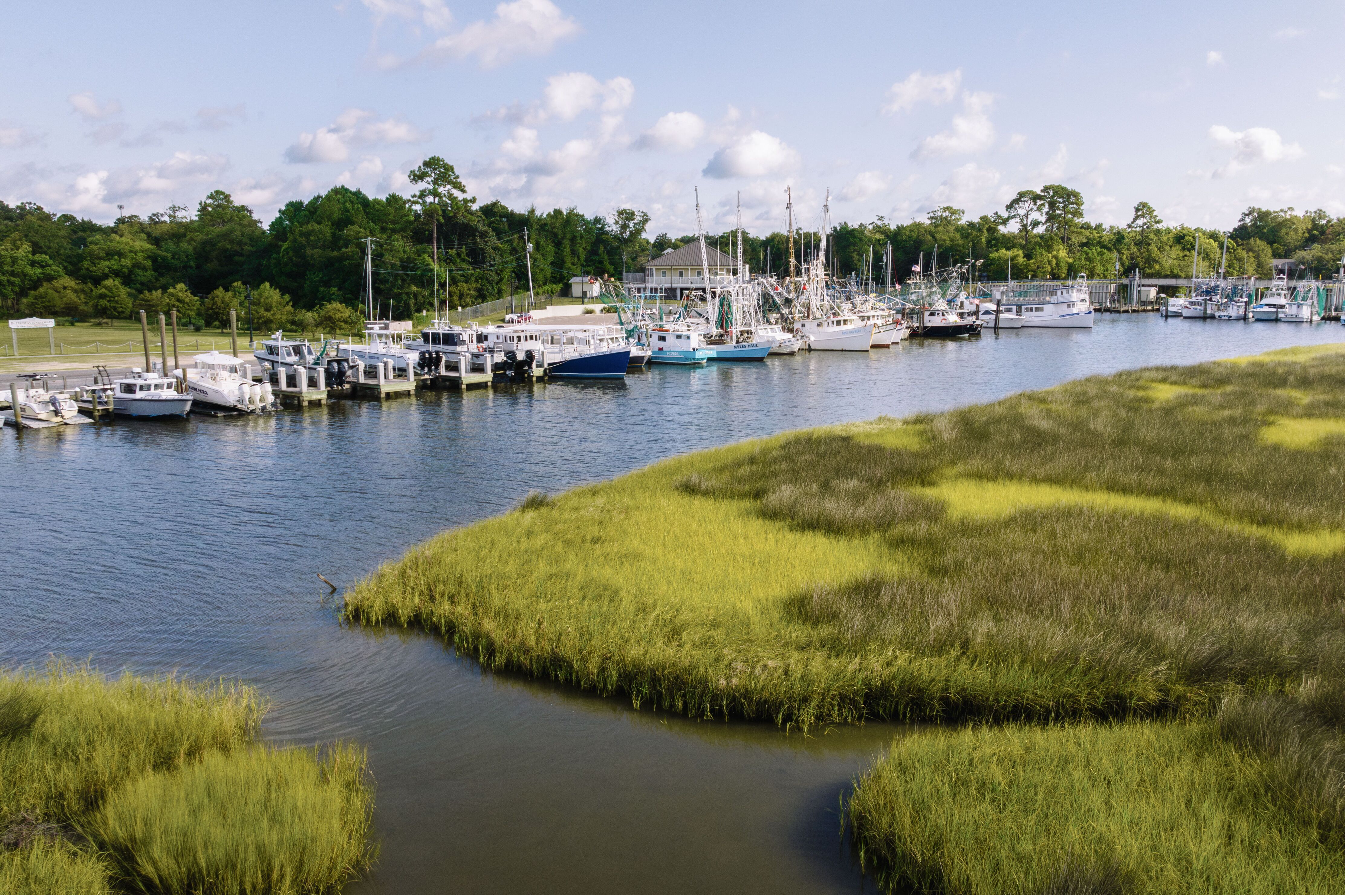 Boote am Ocean Springs Beach in Mississippi Boote am Ocean Springs Beach in Mississippi