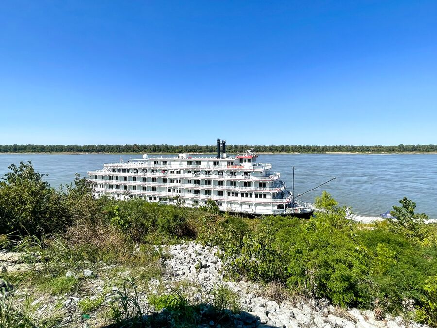 Der Terrene Landing River Park