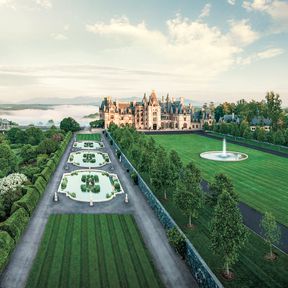 Biltmore House & Gardens in North Carolina