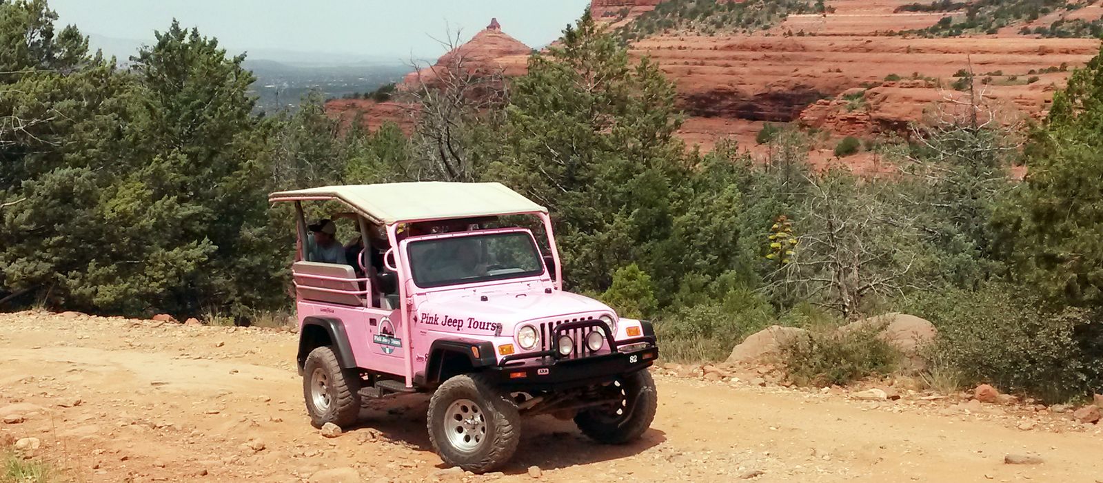 Unterwegs mit Pink Jeep Tourse
