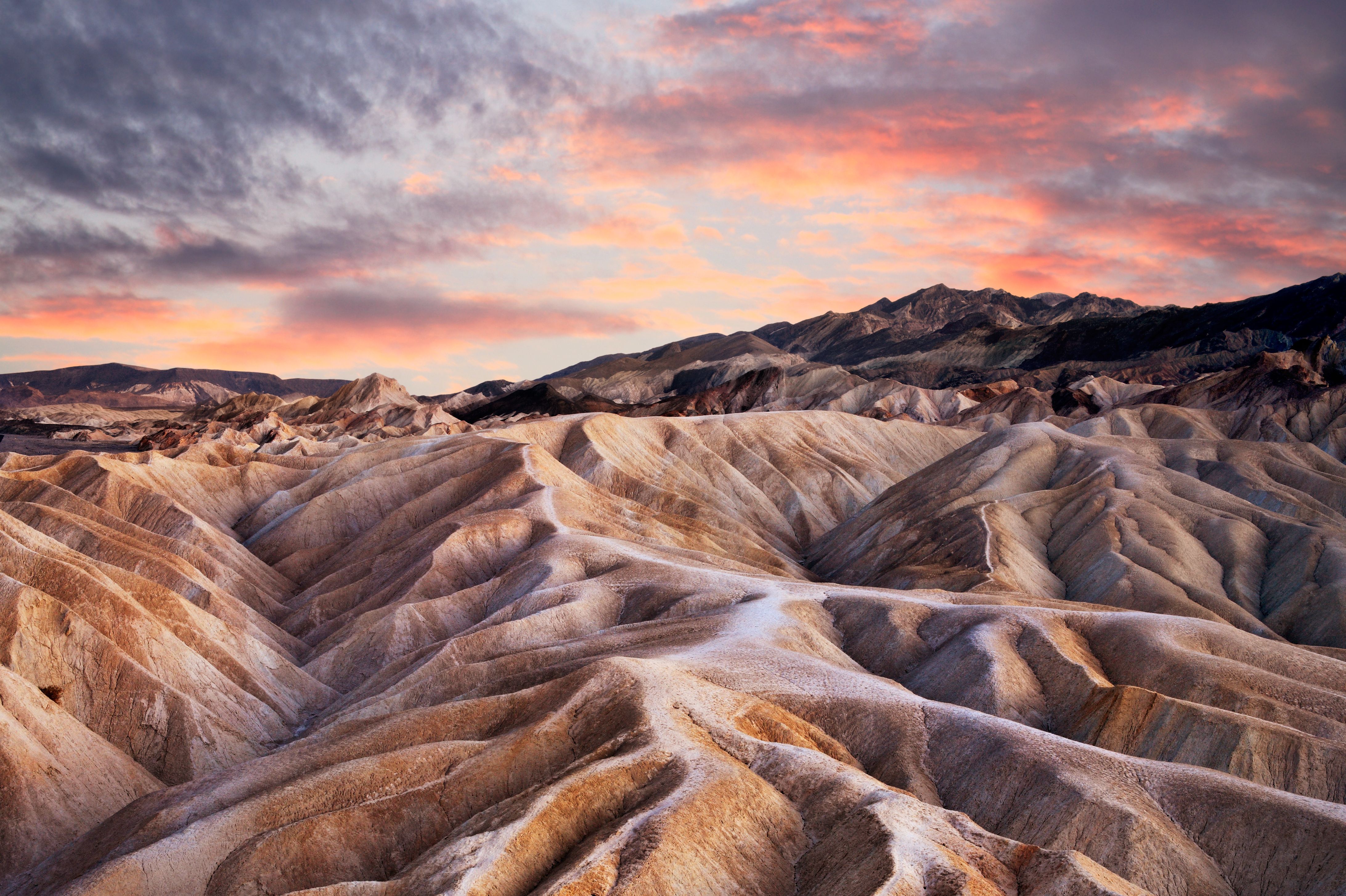 Heavily Eroded Ridges im Death Valley National Park