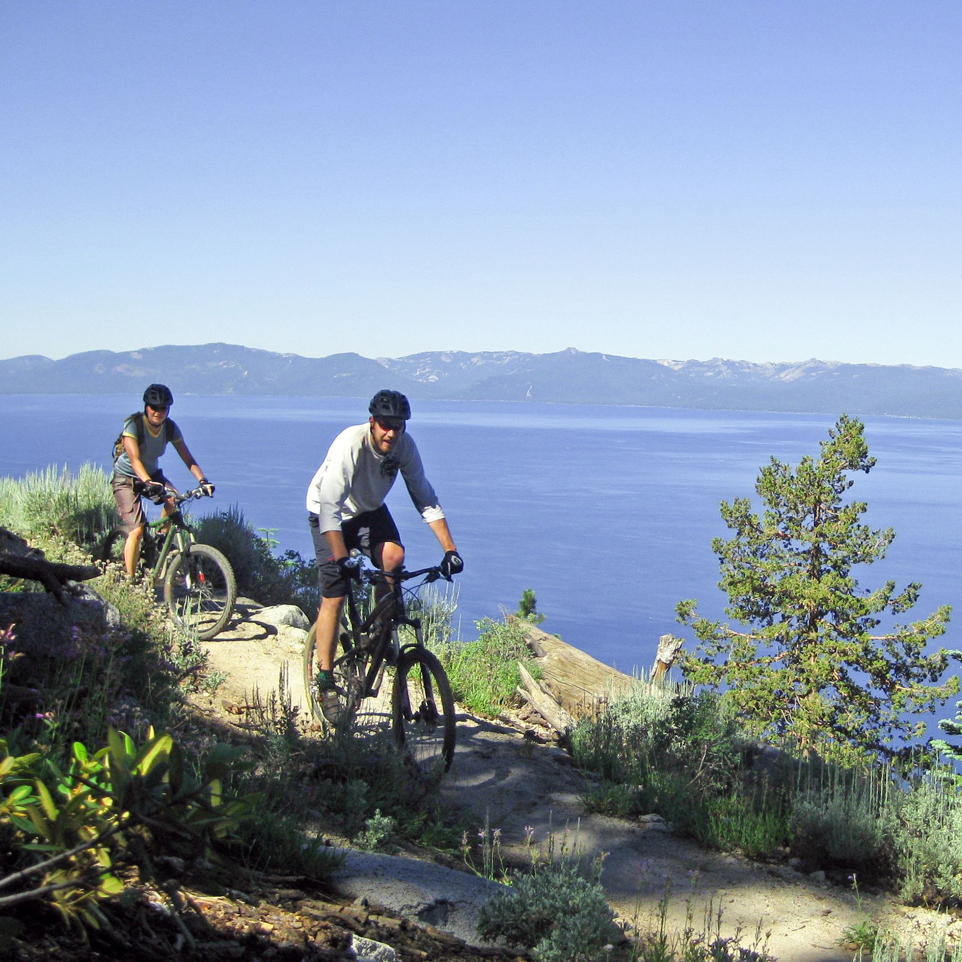 Mountainbiken um den Lake Tahoe