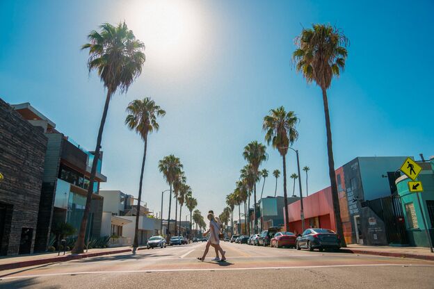 Über den Abbot Kinney Boulevard schlendern Über den Abbot Kinney Boulevard schlendern
