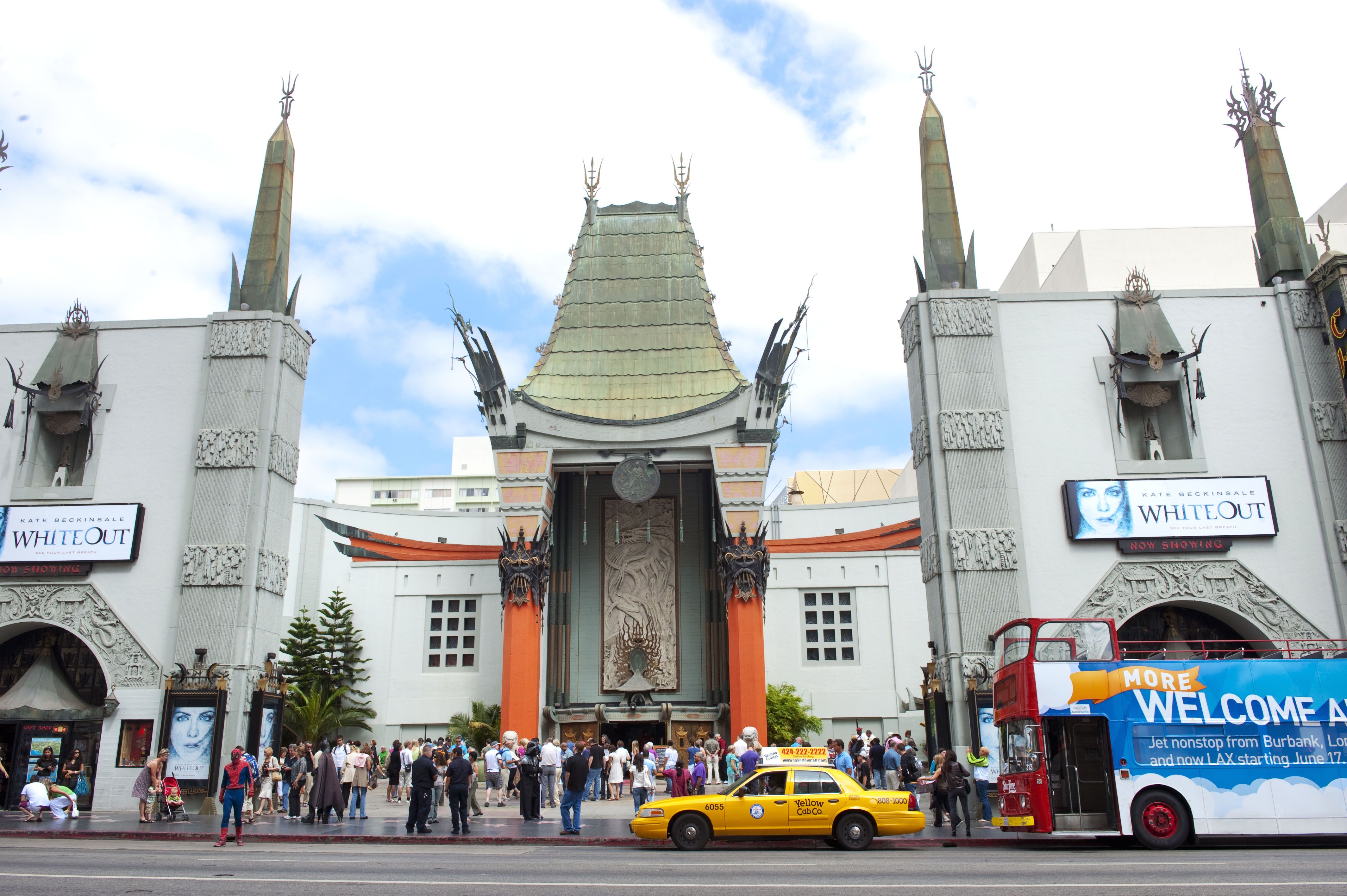 Los Angeles, Hollywood Blvd., Walk of Fame in front of GraumanÂ´s Chinese Theatre