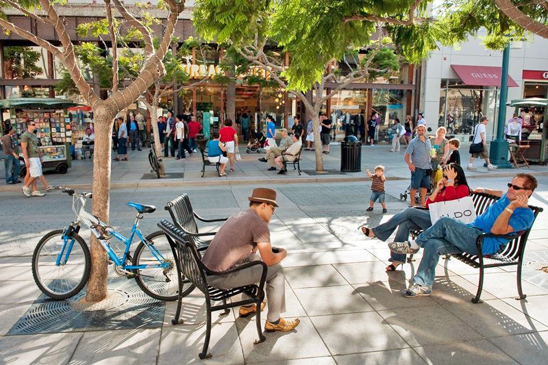 Shopping in Santa Monica