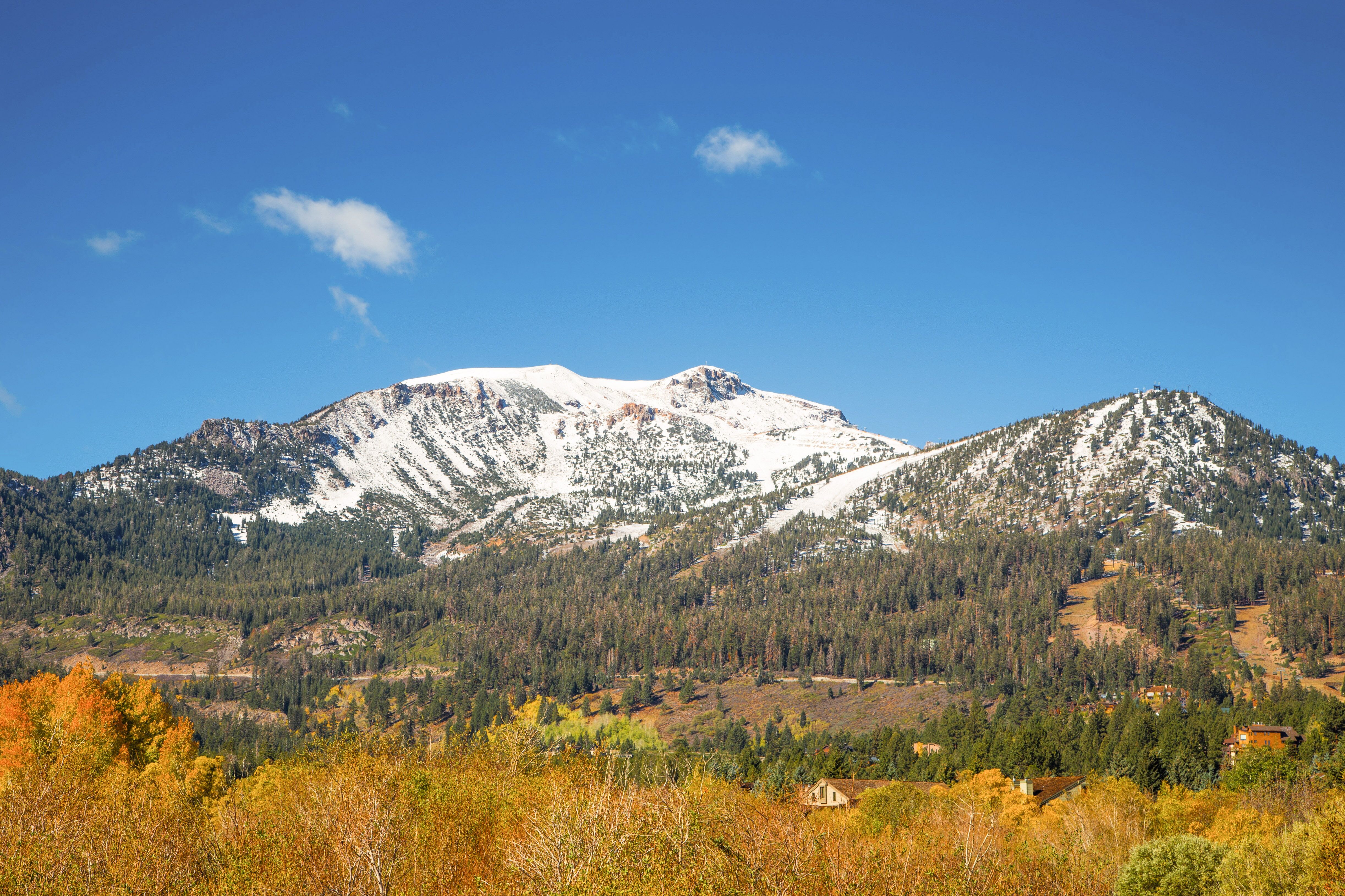 Ein Berg in Mammoth Lakes