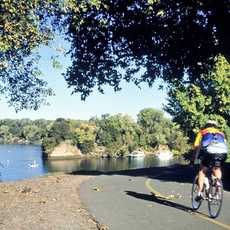Über 50 aus sacramento