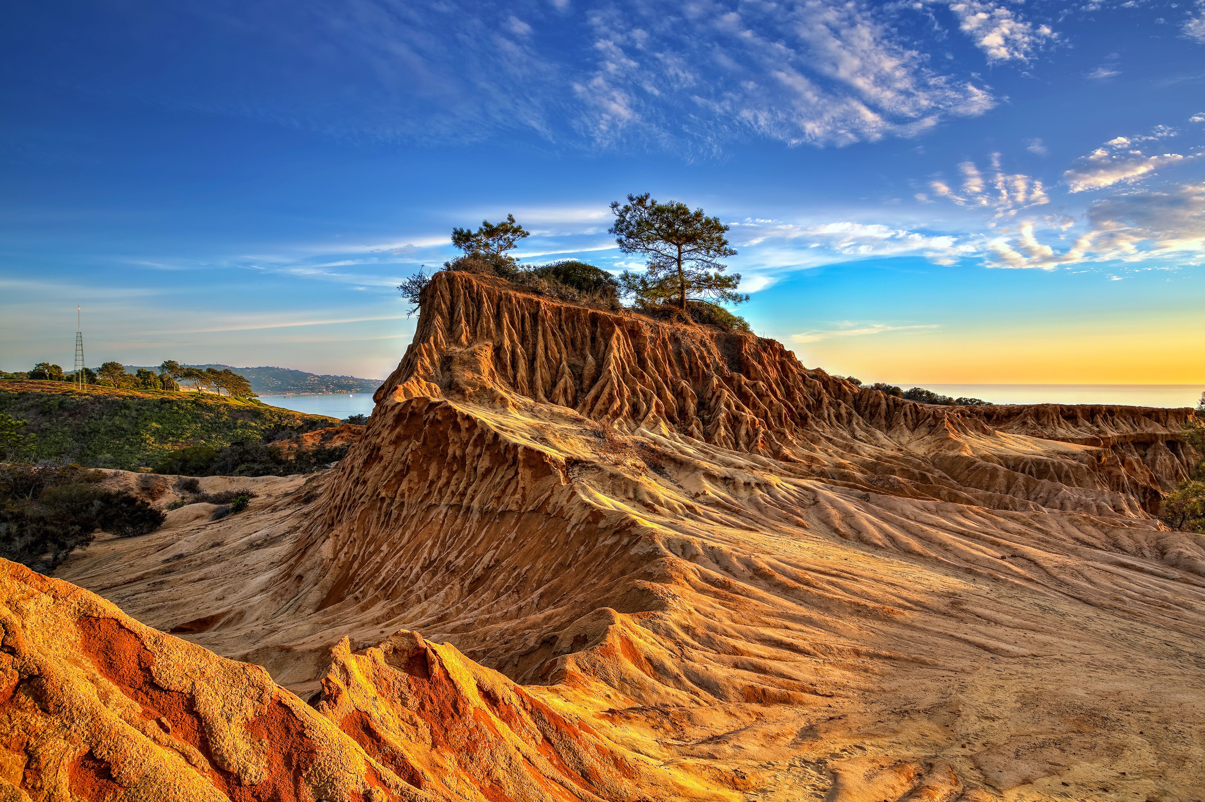 Blick auf die faszinierenden Klippen im Torrey Pines State Natural Reserve bei San Diego in Kalifornien