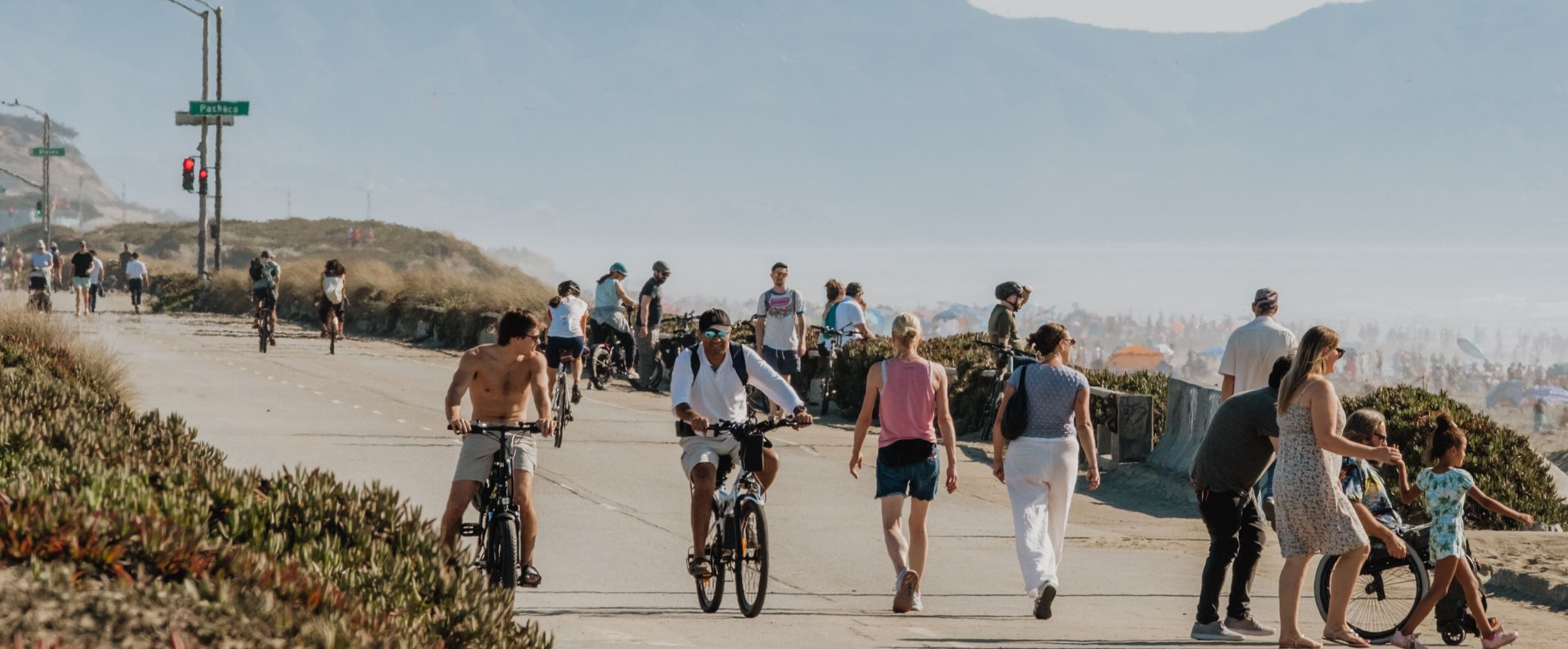 Schöne Spaziergänge durch den Sunset Dunes Park in San Francisco unternehmen