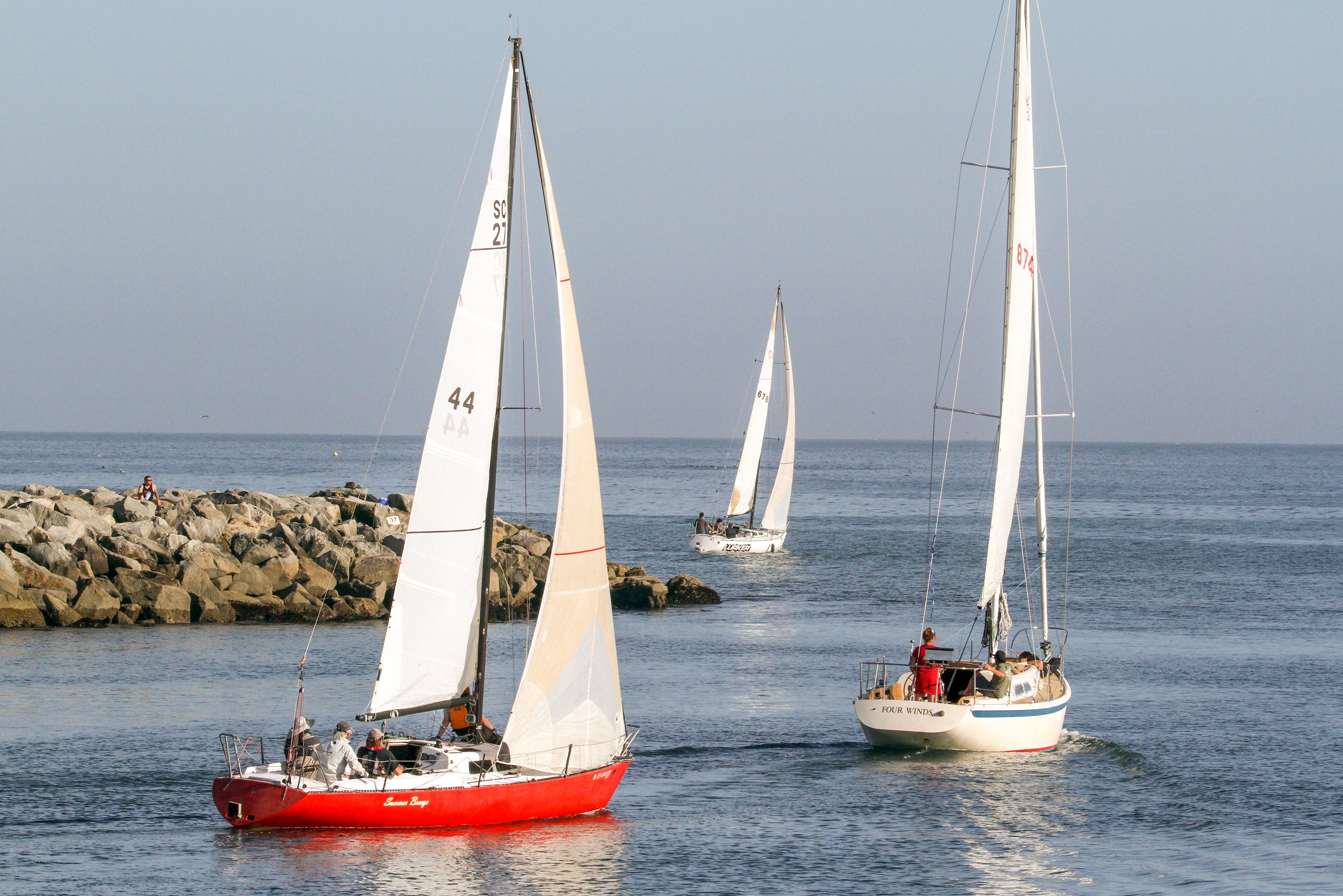 Teilnehmer des Wednesday Sailboat Races in Santa Cruz