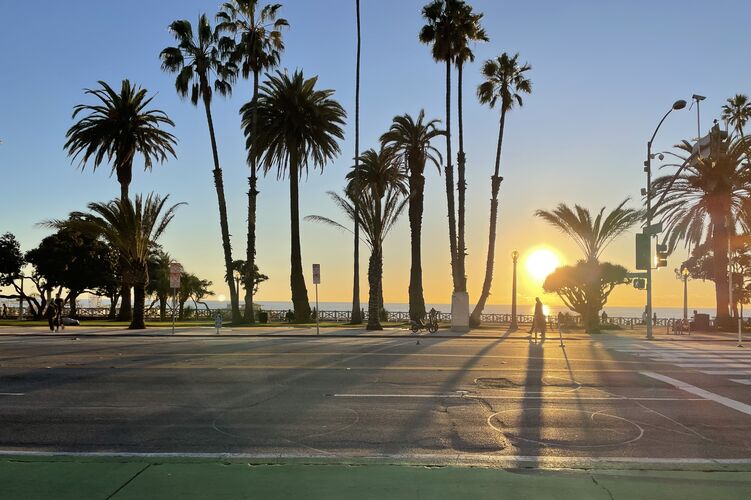 Der Sonnenuntergang in all seiner Pracht, wie wir ihn nur in Santa Monica finden.