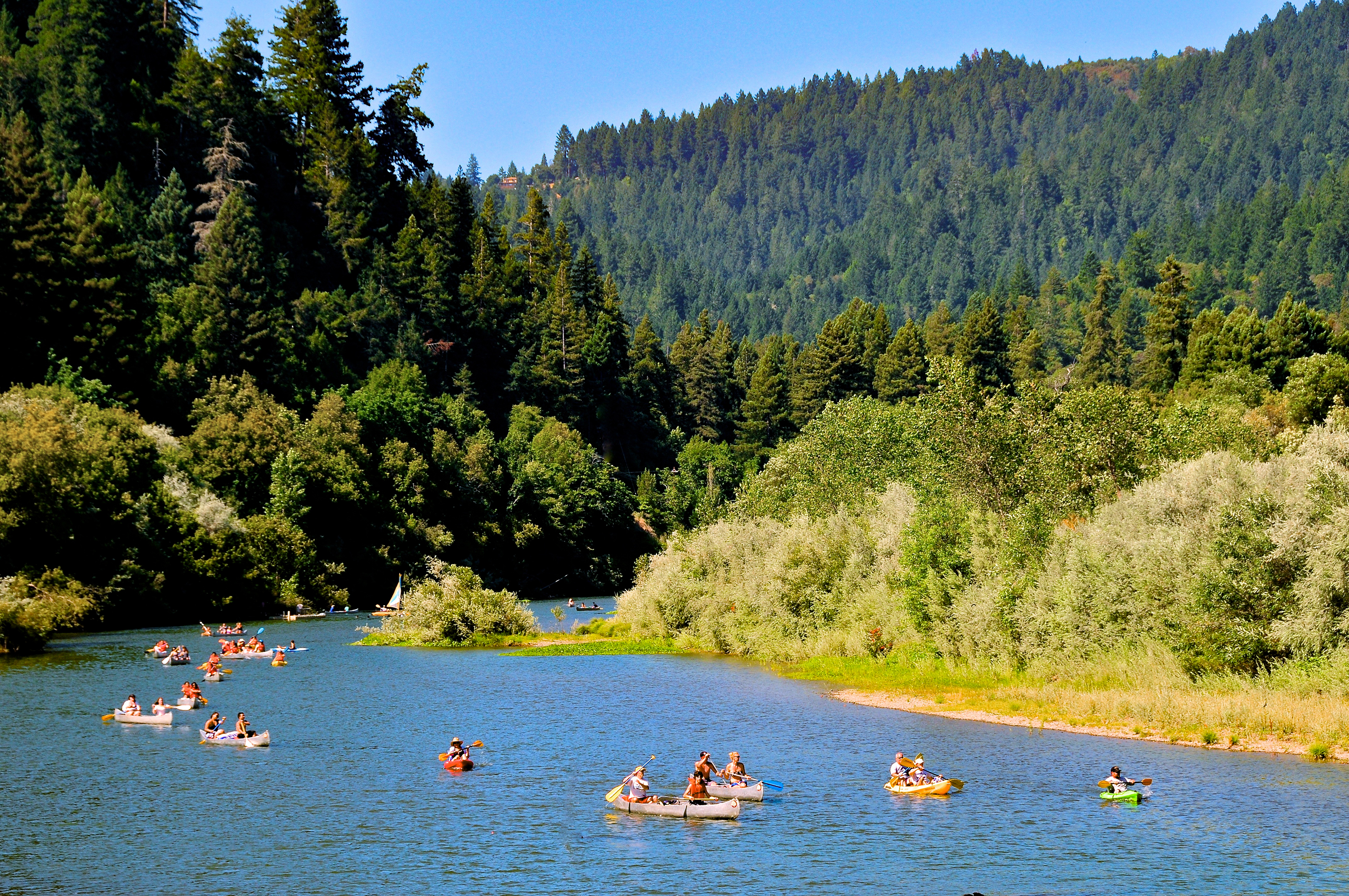 Eine Kanutour durch das kalifornische Sonoma County