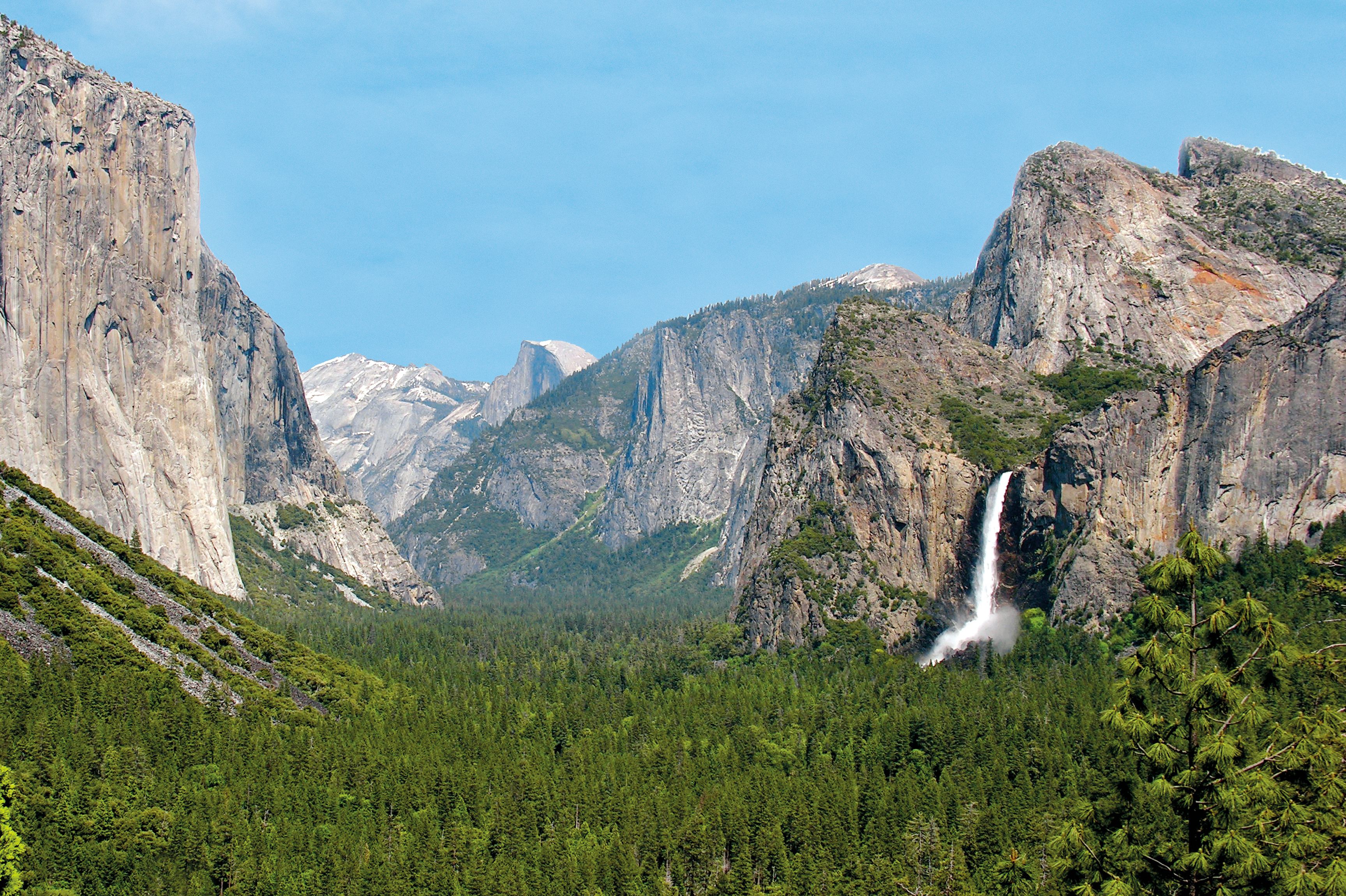 Tunnel View