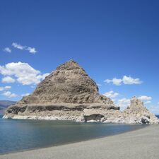 regionen/usa/suedwesten/nevada/allgemein/pyramid-lake.cr3240x3240-570x0 regionen/usa/suedwesten/nevada/allgemein/pyramid-lake.cr3240x3240-570x0