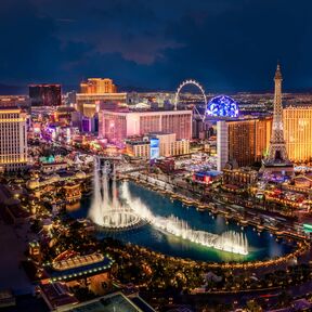 Blick auf Las Vegas bei Nacht