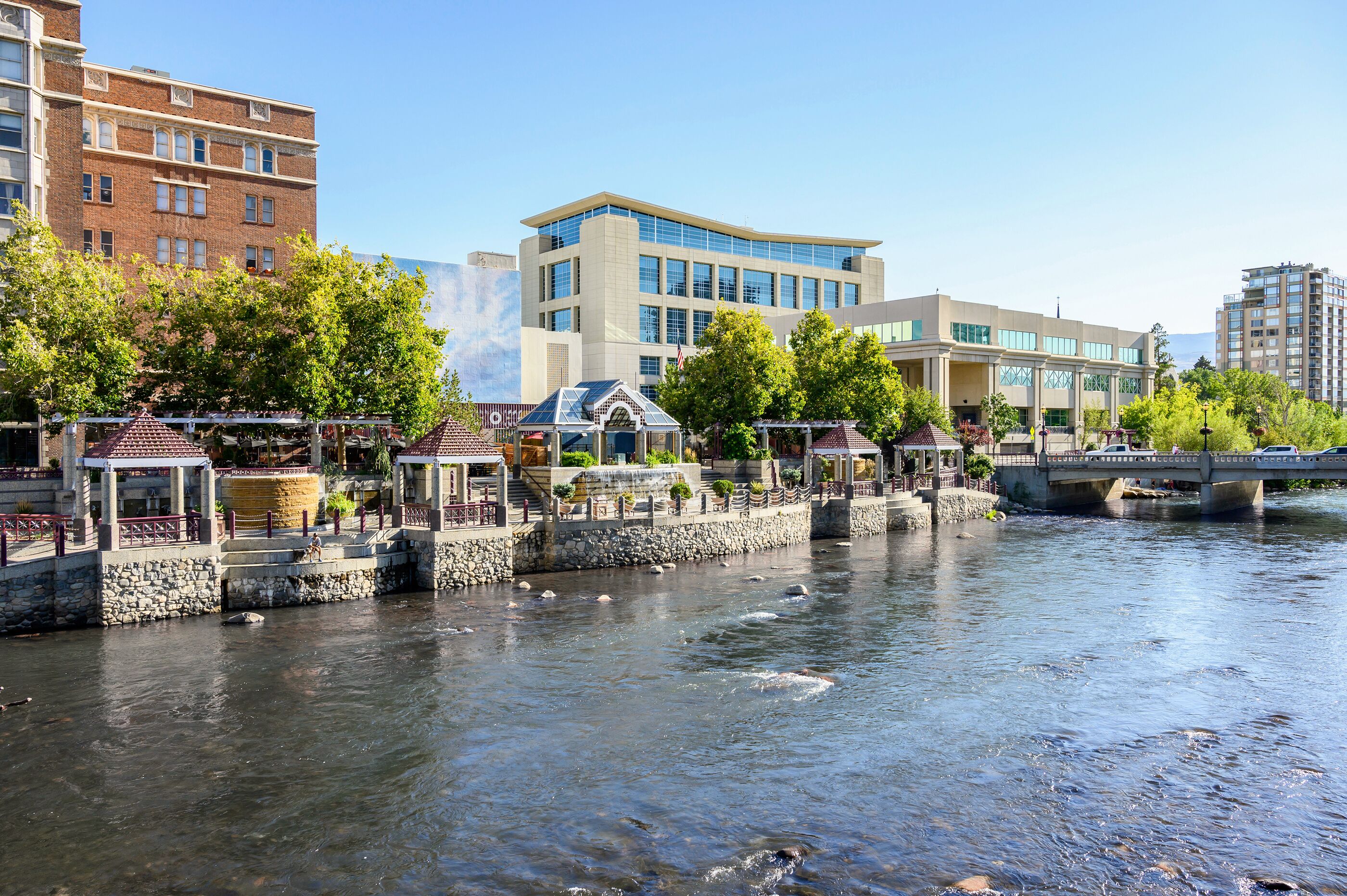 Truckee Riverwalk am Wasser in Reno, Nevada