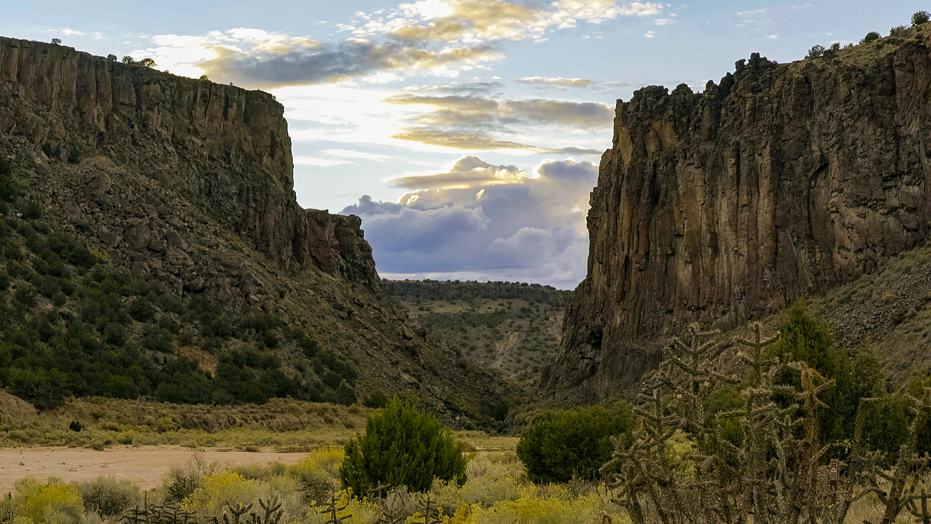 Blick auf die malerische Diablo Canyon Recreation Area