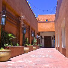 regionen/usa/suedwesten/newmexico/santa-fe/town-01.cr3444x3445-0x625 regionen/usa/suedwesten/newmexico/santa-fe/town-01.cr3444x3445-0x625