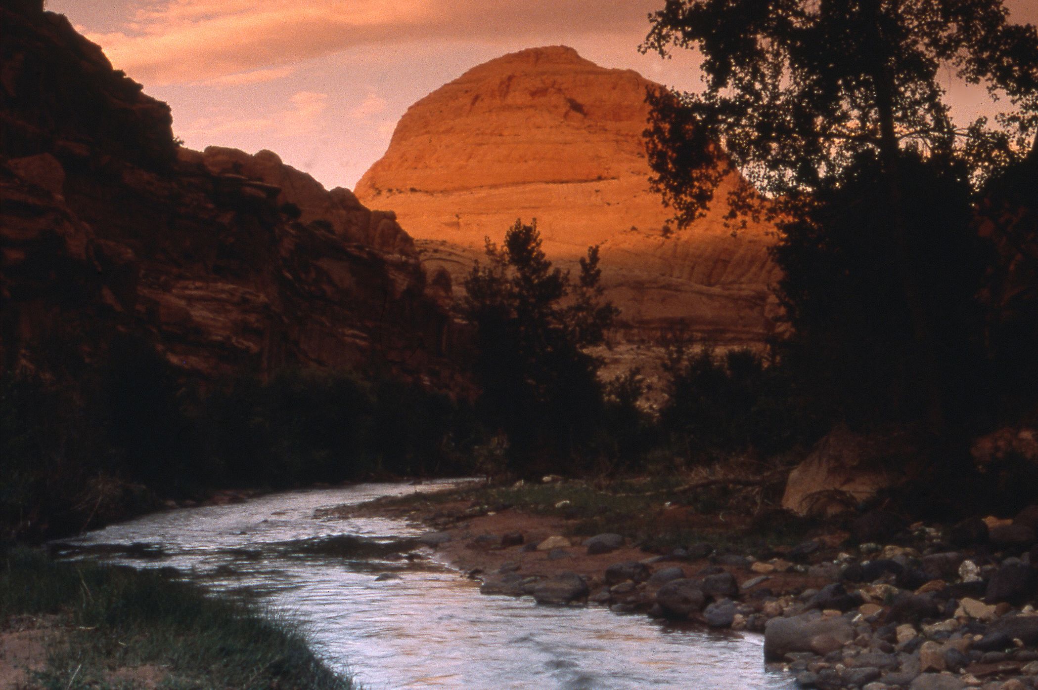 Der Sonnenuntergang am Capitol Dome im Capitol Reef Nationalpark