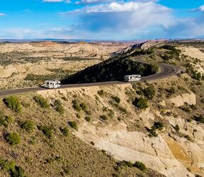 Roadbear Camper auf dem Hogback in Utah Roadbear Camper auf dem Hogback in Utah