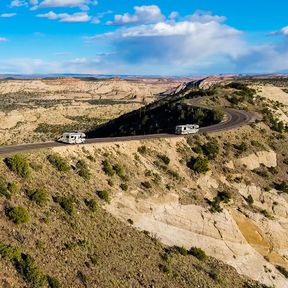 Roadbear Camper auf dem Hogback in Utah