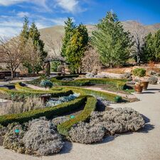 regionen/usa/suedwesten/utah/salt-lake-city/red-butte-garden-salt-lake-city-1.cr1966x1969-885x0 regionen/usa/suedwesten/utah/salt-lake-city/red-butte-garden-salt-lake-city-1.cr1966x1969-885x0