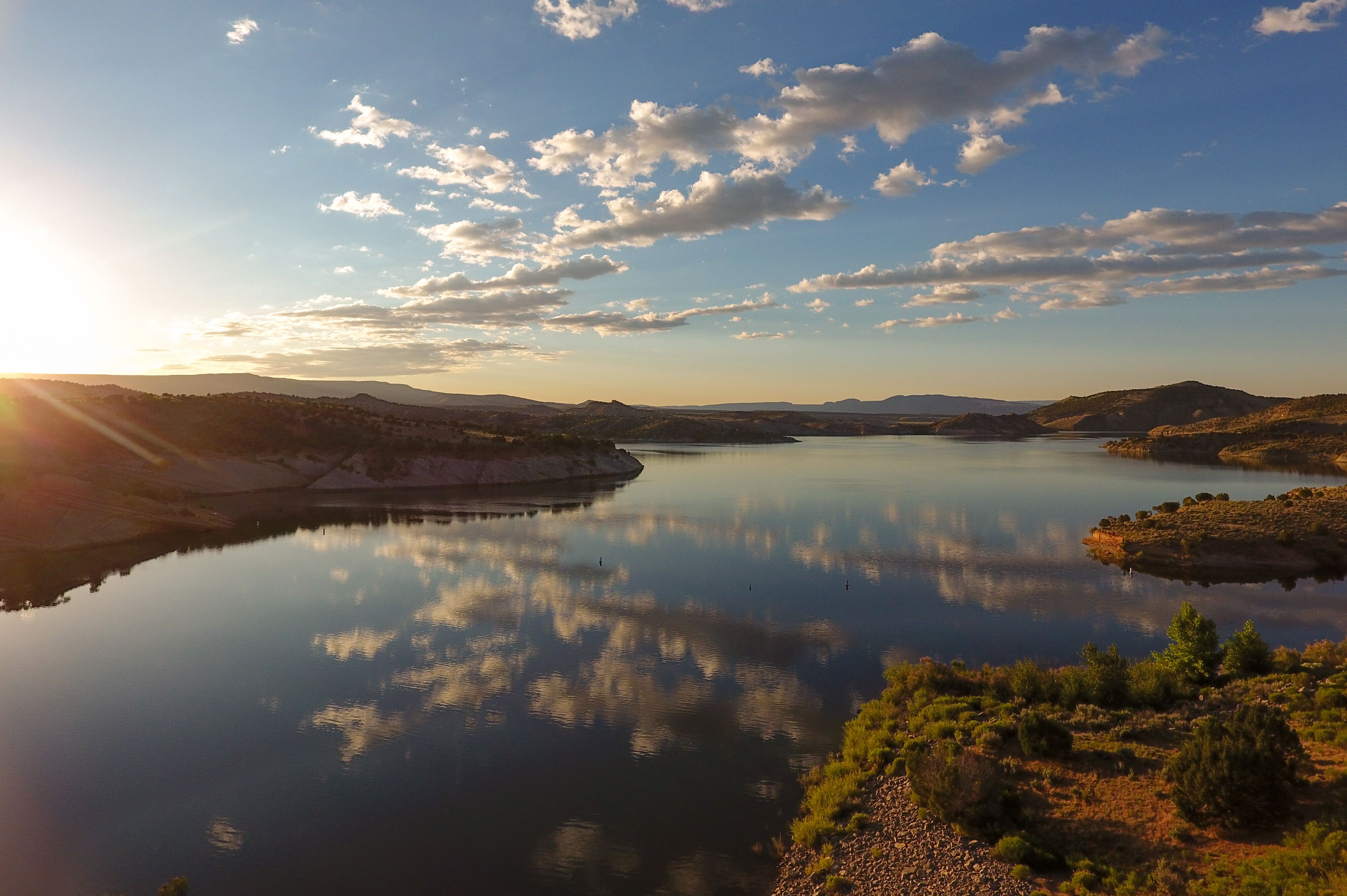 Impressionen eines Sees im Uintah County bei Vernal, Utah