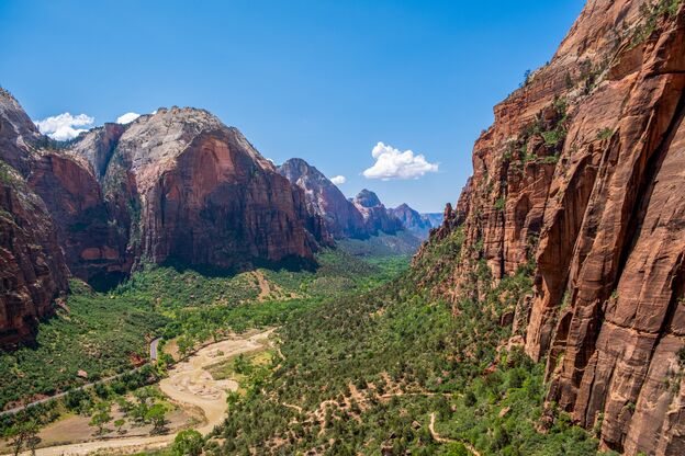Atemberaubende Landschaft im Zion National Park Atemberaubende Landschaft im Zion National Park