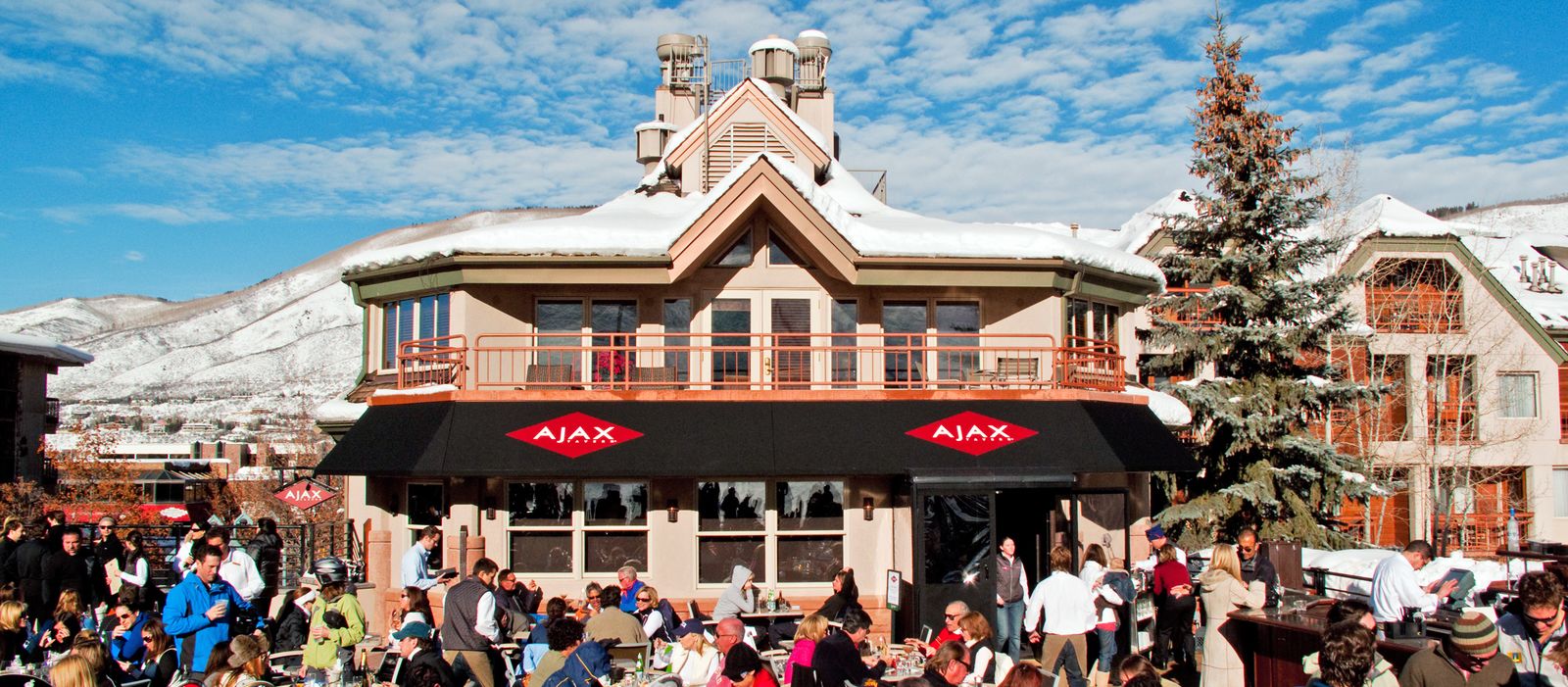 Lunch in der Ajax Tavern