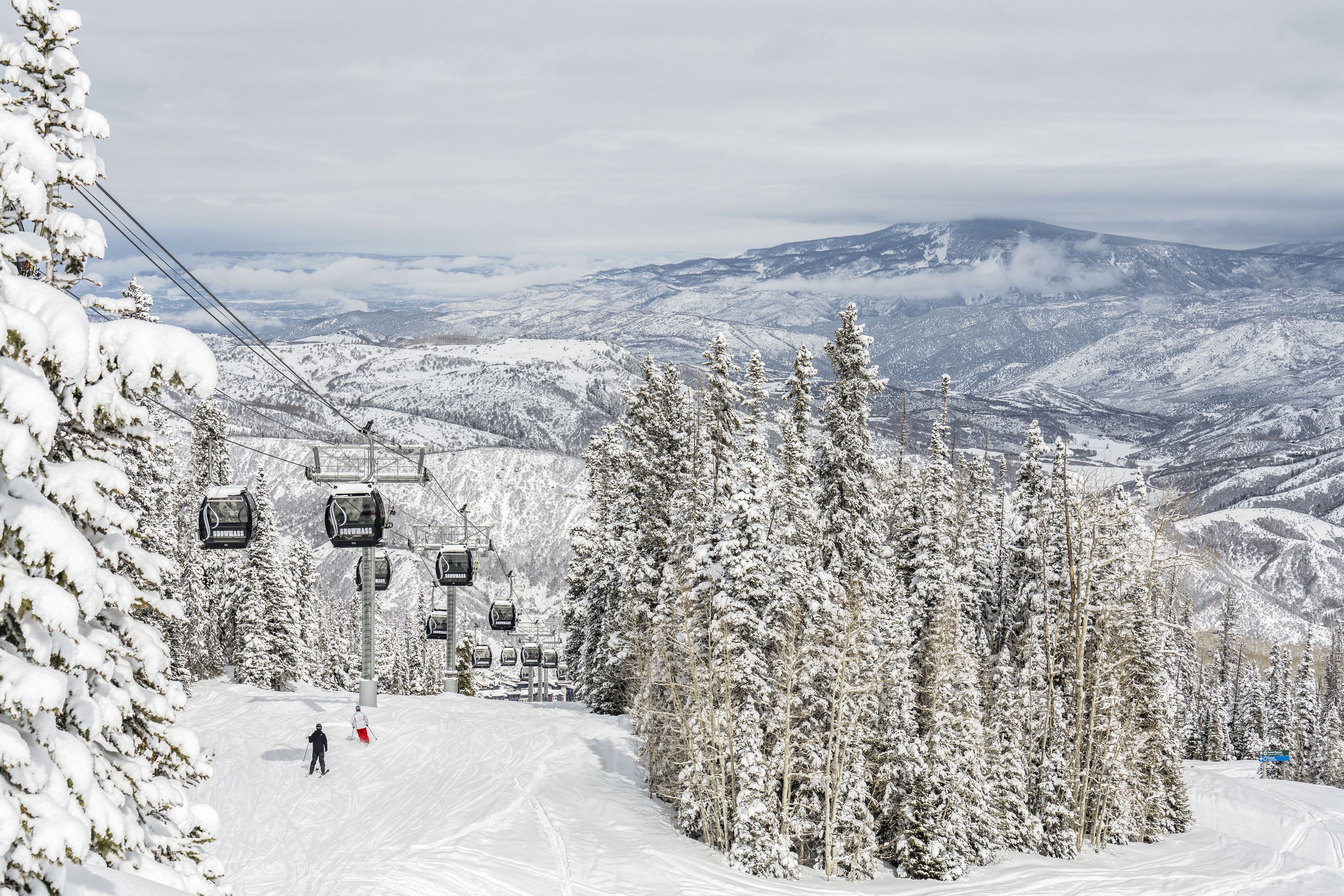 Mit der Seilbahn geht es hoch hinaus im Aspen Snowmass Ski Resort in Colorado