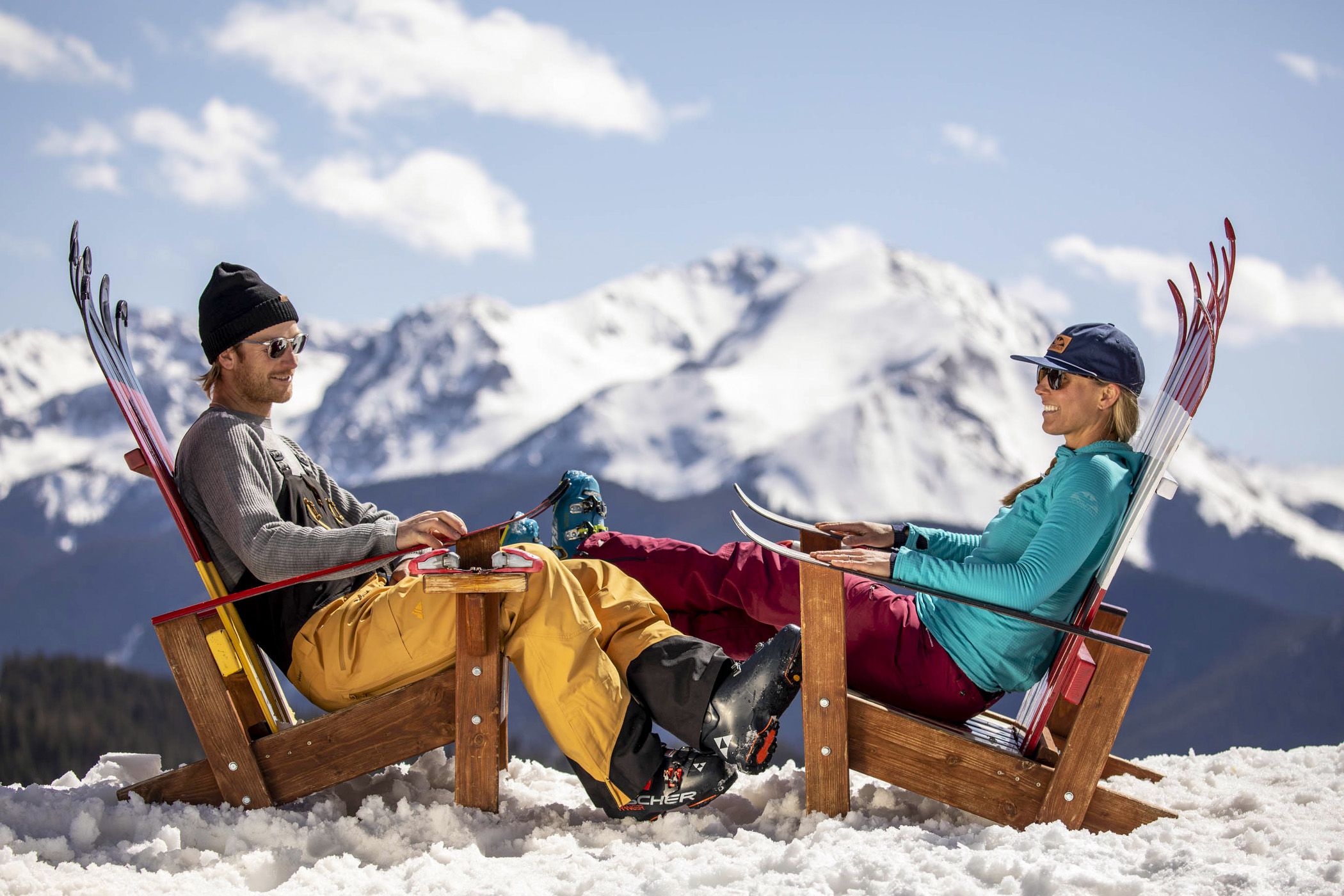 Gemeinsame Erinnerungen festhalten im Skigebiet Aspen Snowmass