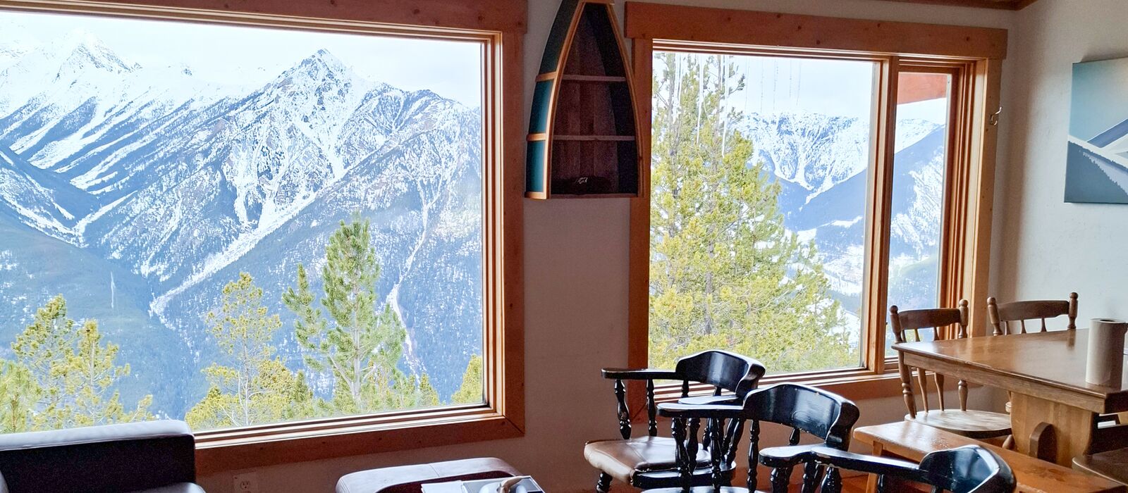 Elkhorn Lodge in Panorama