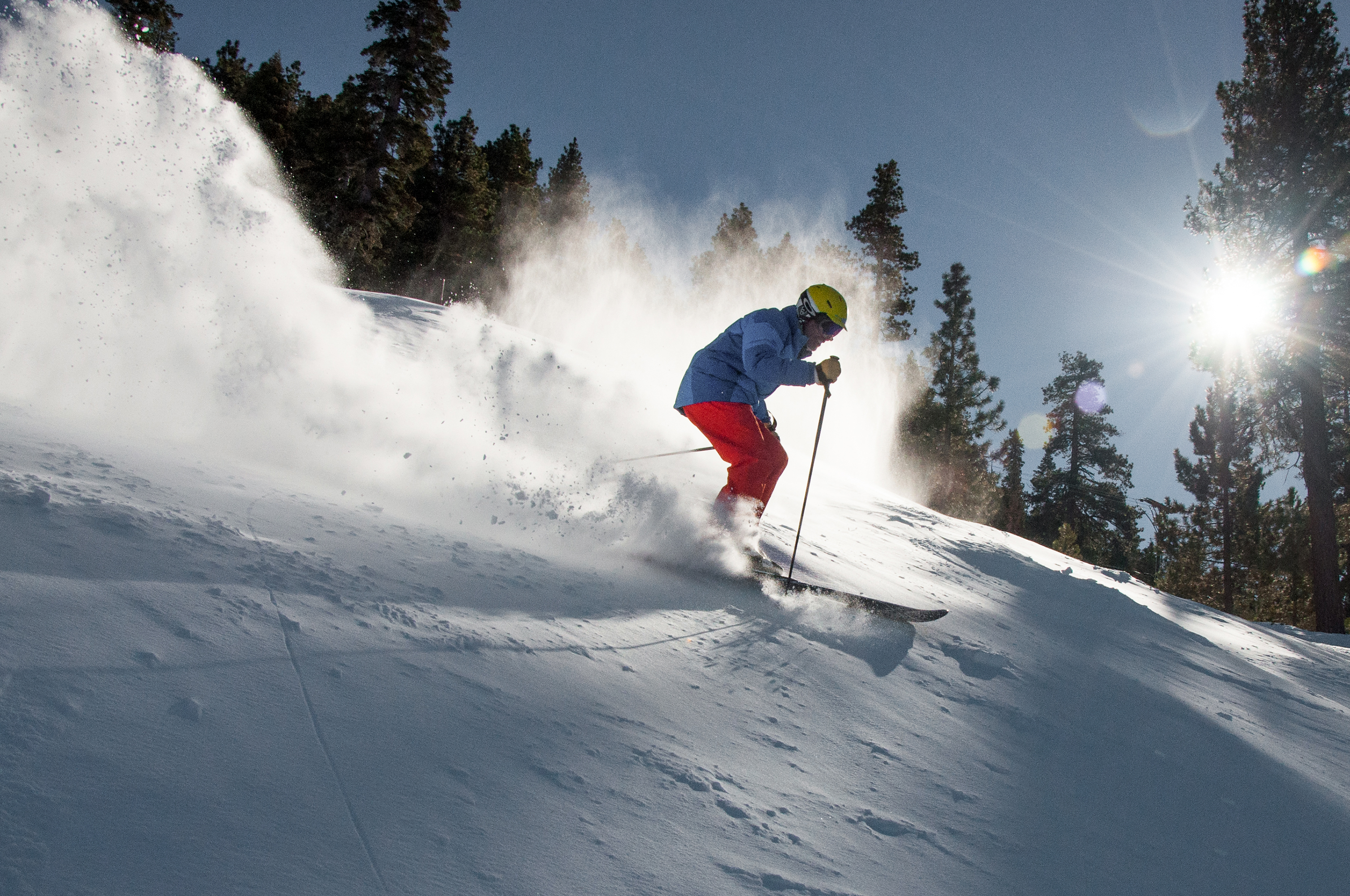 Skifahrer im Heavenly Mountain Resort beim Lake Tahoe