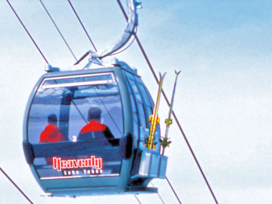 Blick auf die Heavenly Gondola und den Lake Tahoe