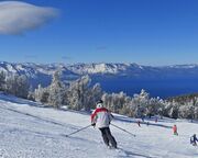 ski/california/heavenly-south-lake-tahoe/allgemein/piste-skifahrer-fresh-snow.cr3756x1644-0x240 ski/california/heavenly-south-lake-tahoe/allgemein/piste-skifahrer-fresh-snow.cr3756x1644-0x240