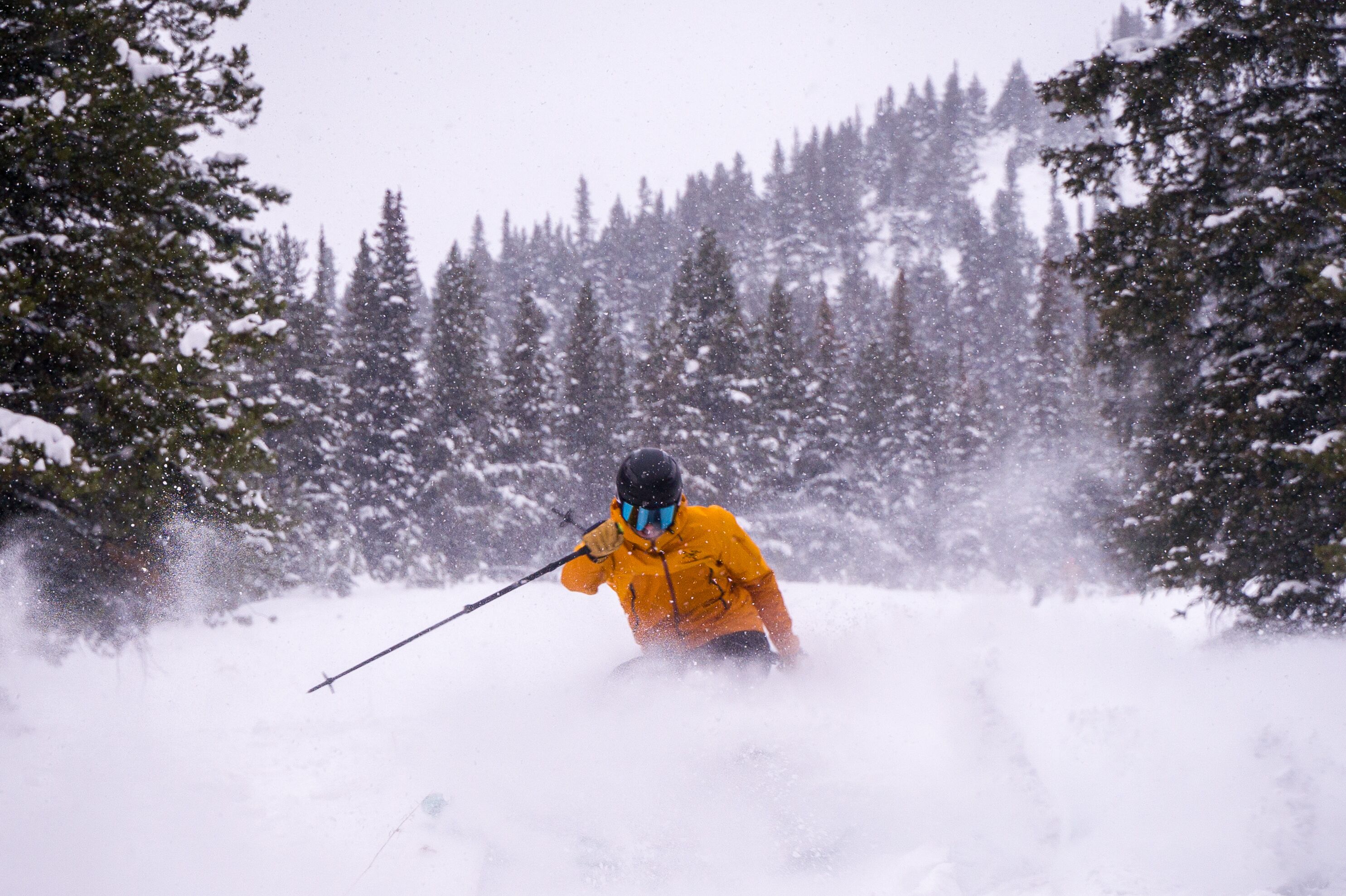 Im November 2022 liegt bereits Schnee in Lake Louise