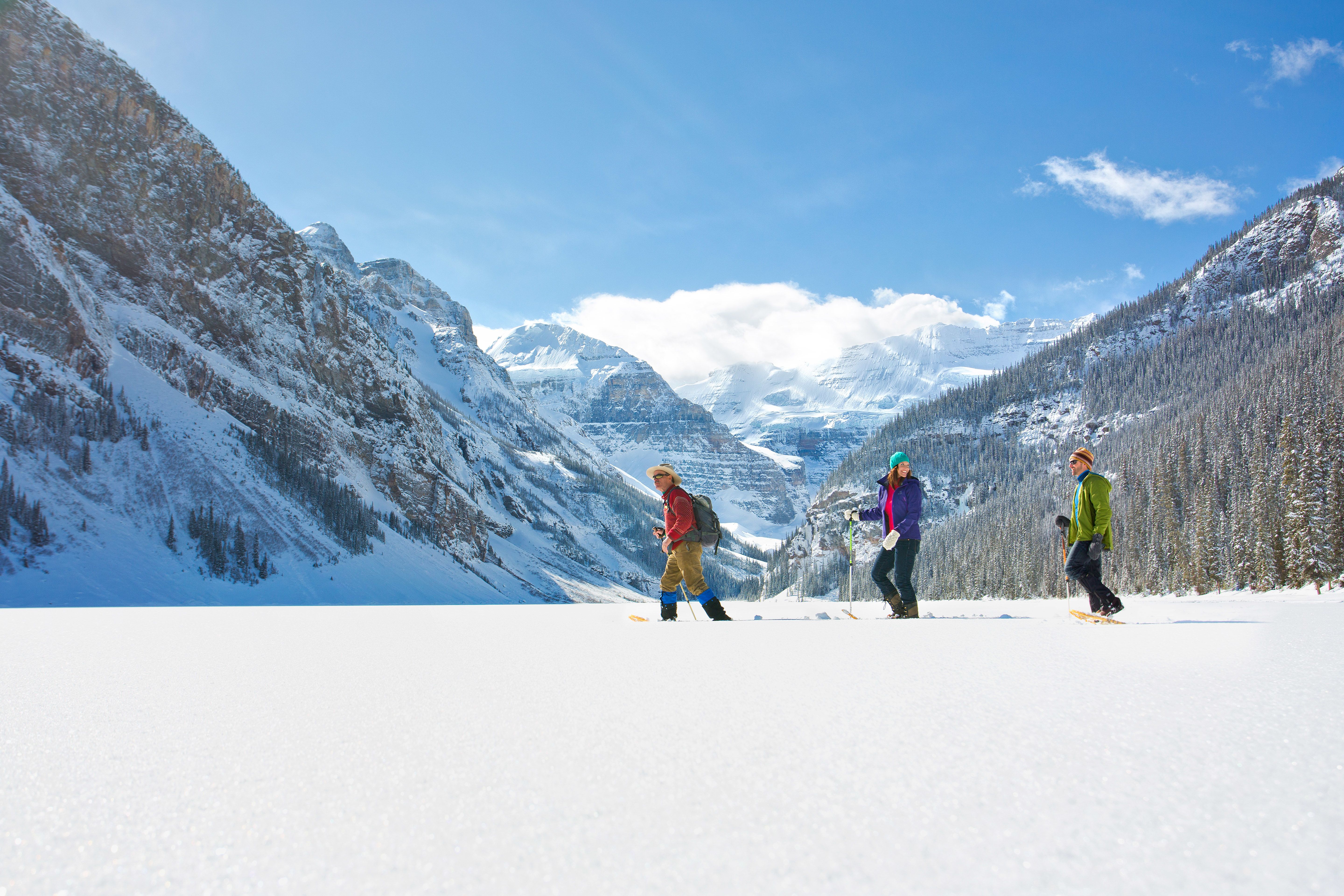 Schneeschuhwanderung am Fairmont Chateau Lake Louise, Alberta