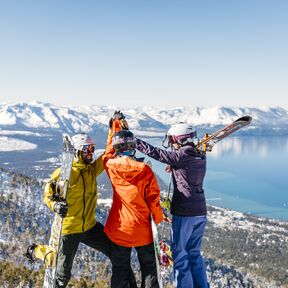 Geschafft zum Gipfel im Heavenly Skigebiet im Vail Ski Resorts in Colorado