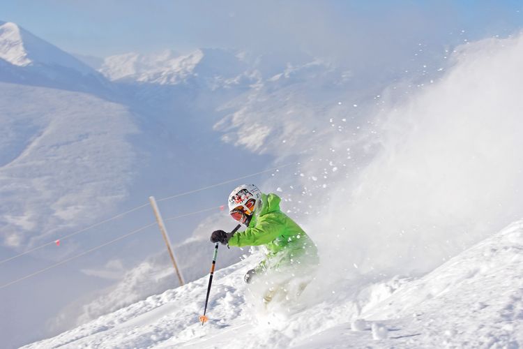 Powder-Skiing