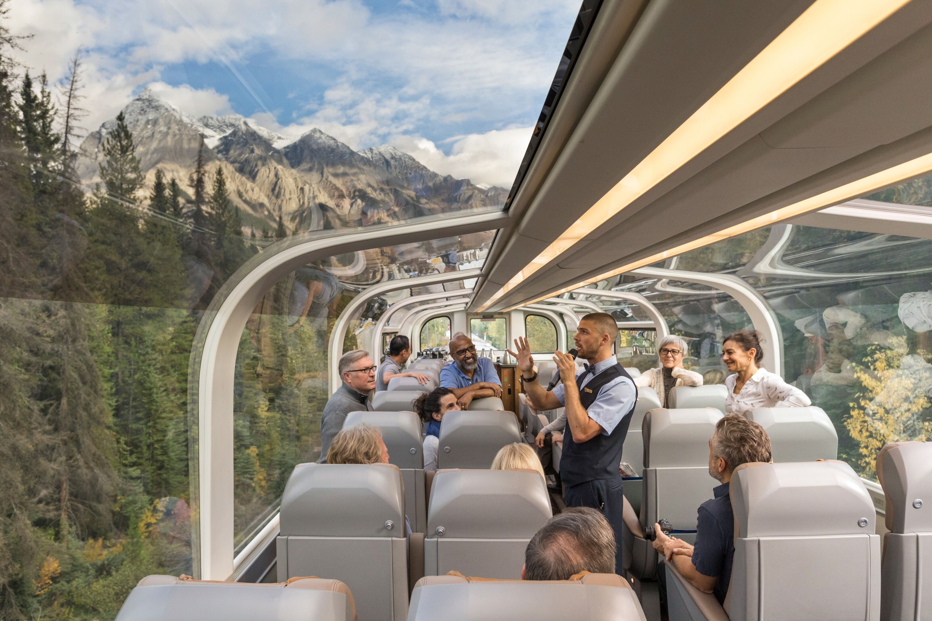 Der GoldLeaf von Rocky Mountaineer von innen