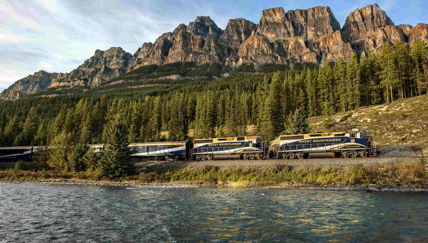 Die Strecken des Rocky Mountaineer führen quer durch die Natur