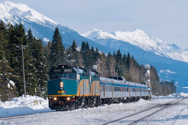 Wunderschönen Winter mit der VIA Rail Jasper-Prince Rupert entdecken