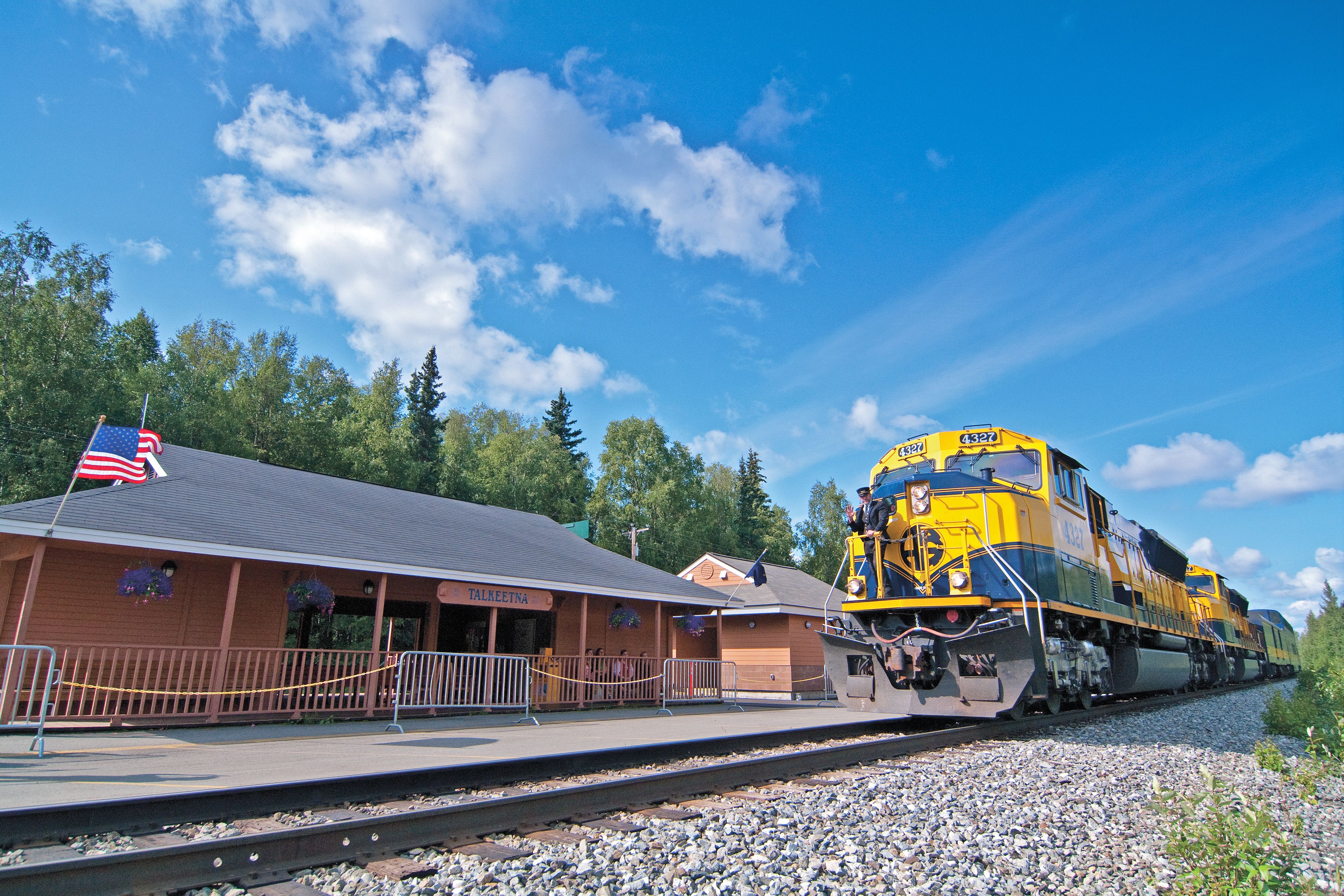 Zug am Bahnhof von Talkeetna